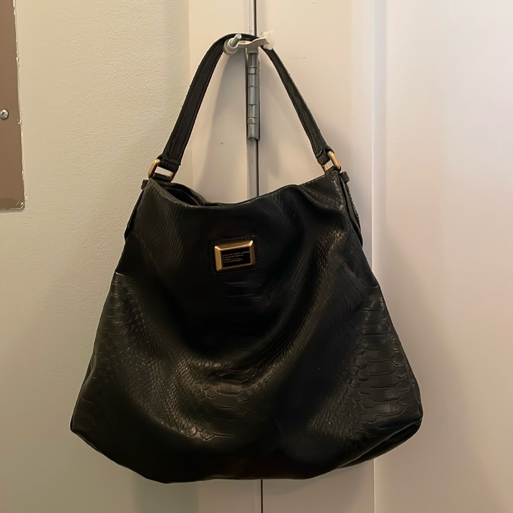 Marc by Marc Jacob shoulder hobo in black